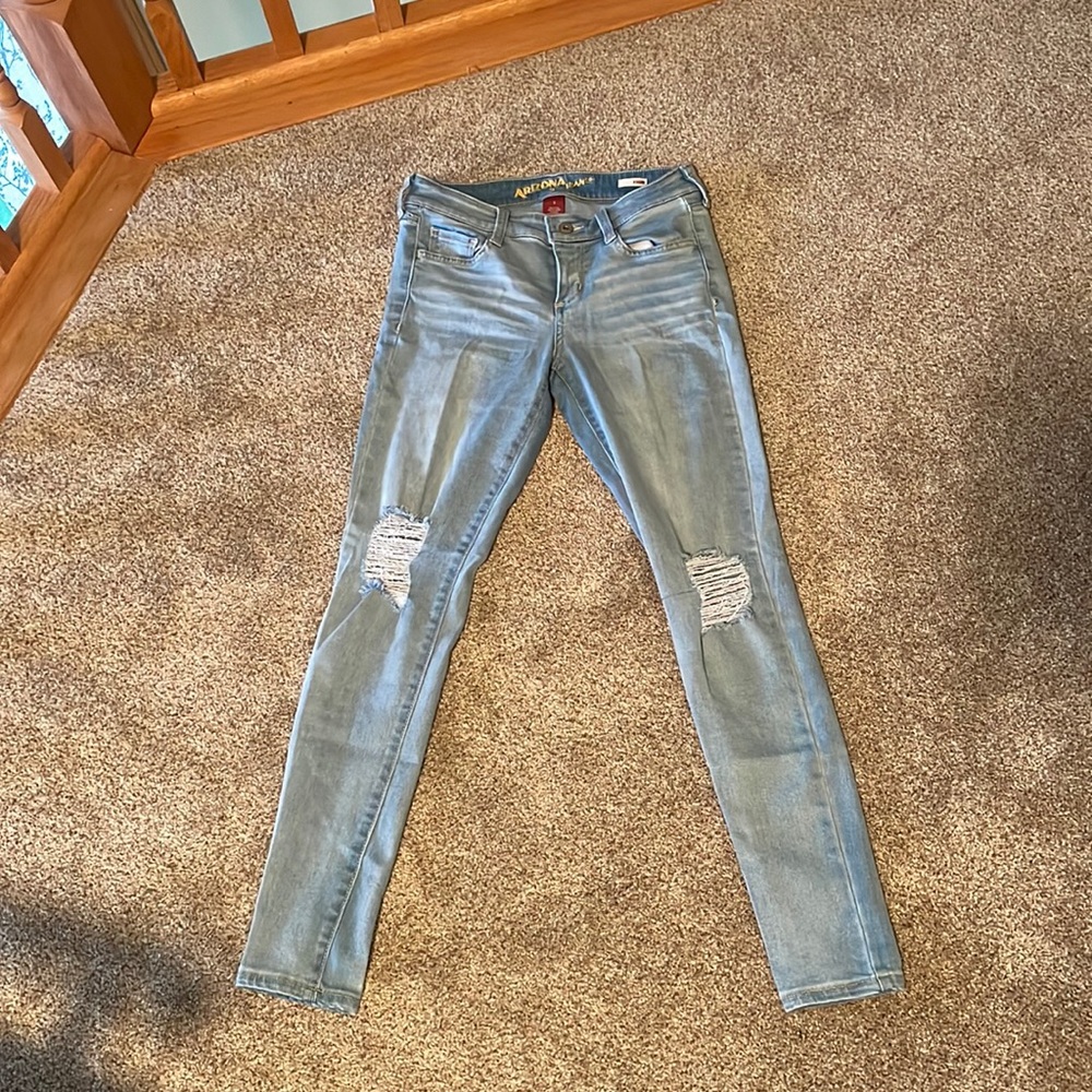 Arizona Ripped Jeans
